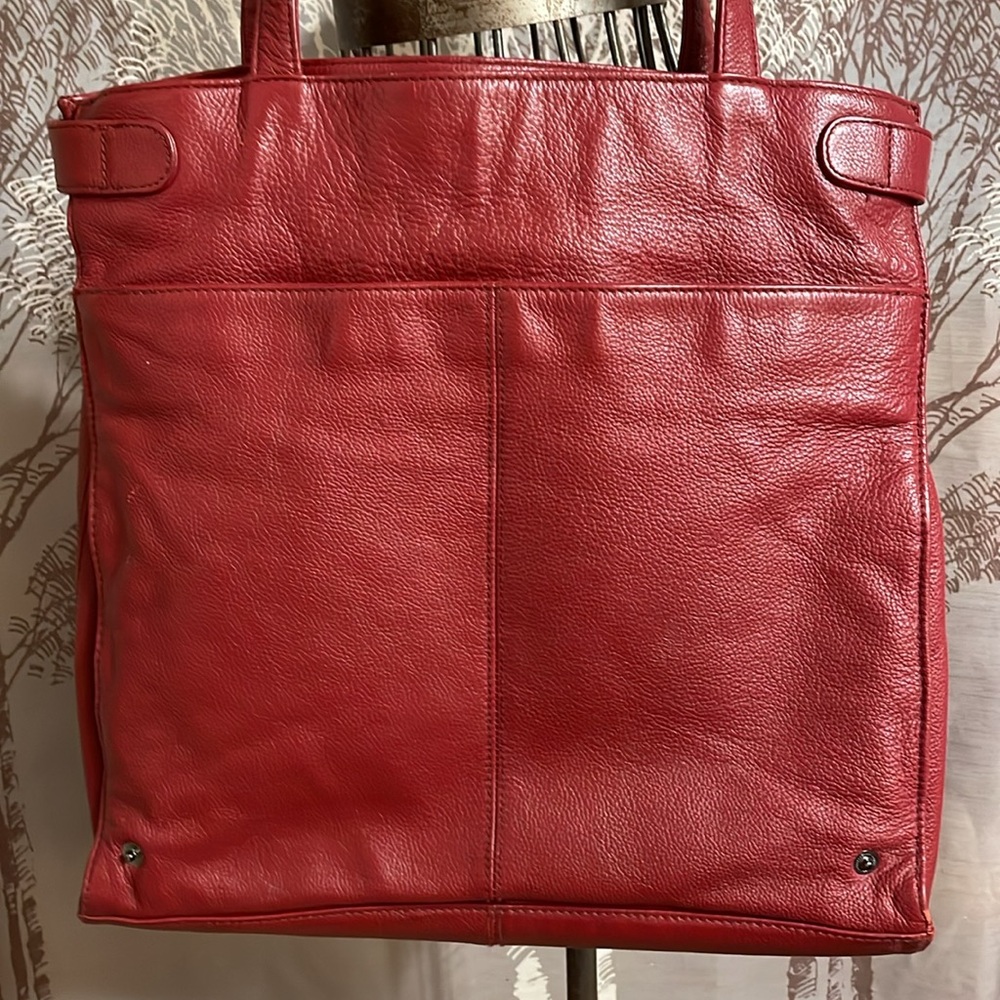 Ellington Large Cranberry Red Leather Tote Bag Four Sections EUC - Picture 2 of 10